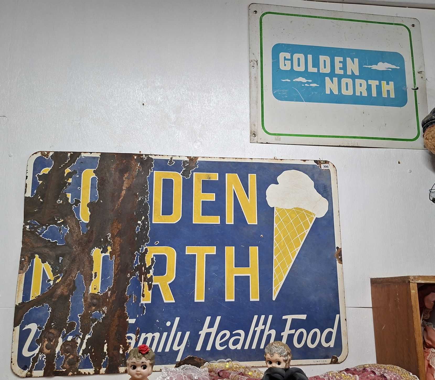 Golden North Advertising Signs