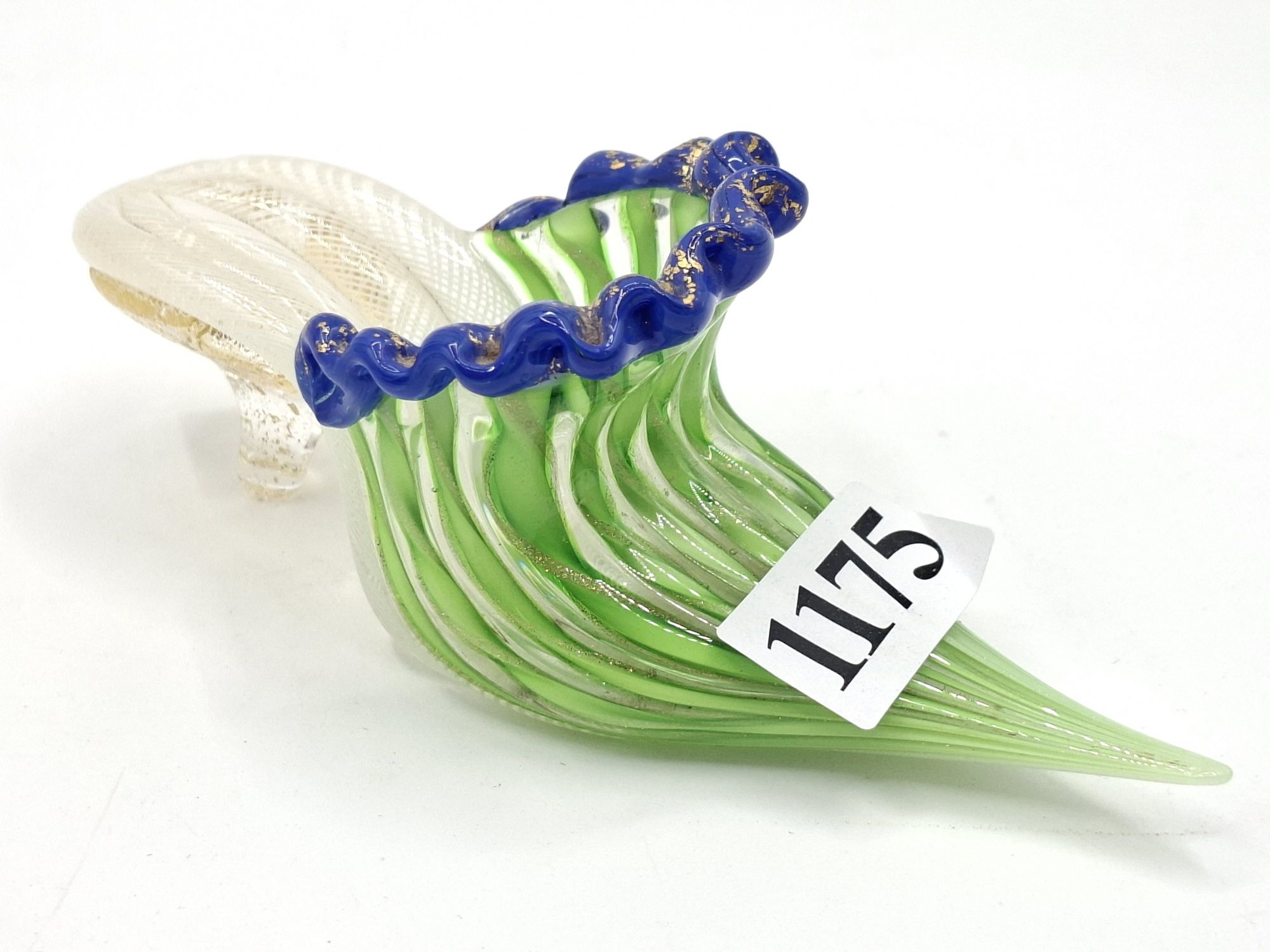 1175 · MURANO GLASS SLIPPER