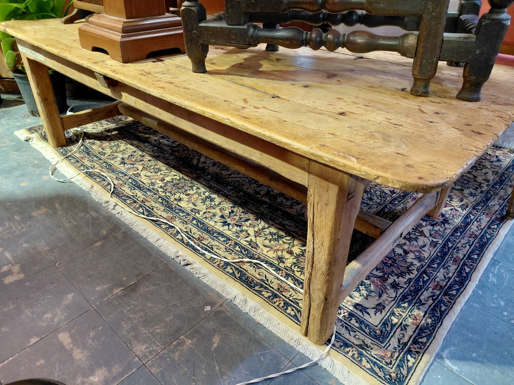 106 · RUSTIC TABLE