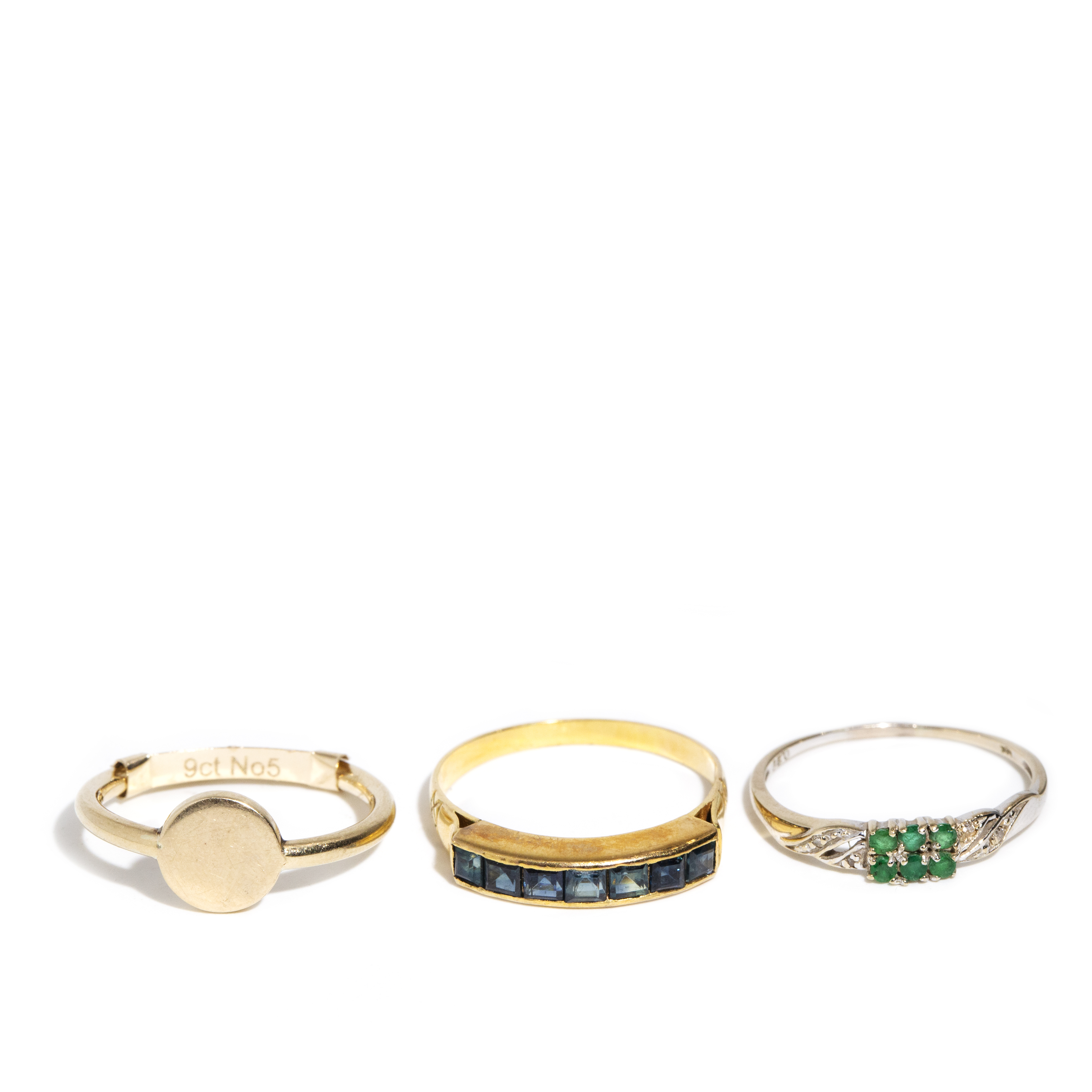 408 · 9ct Gold Signet Ring, 9ct Sapphire Ring & 18ct Emerald & Diamond Ring