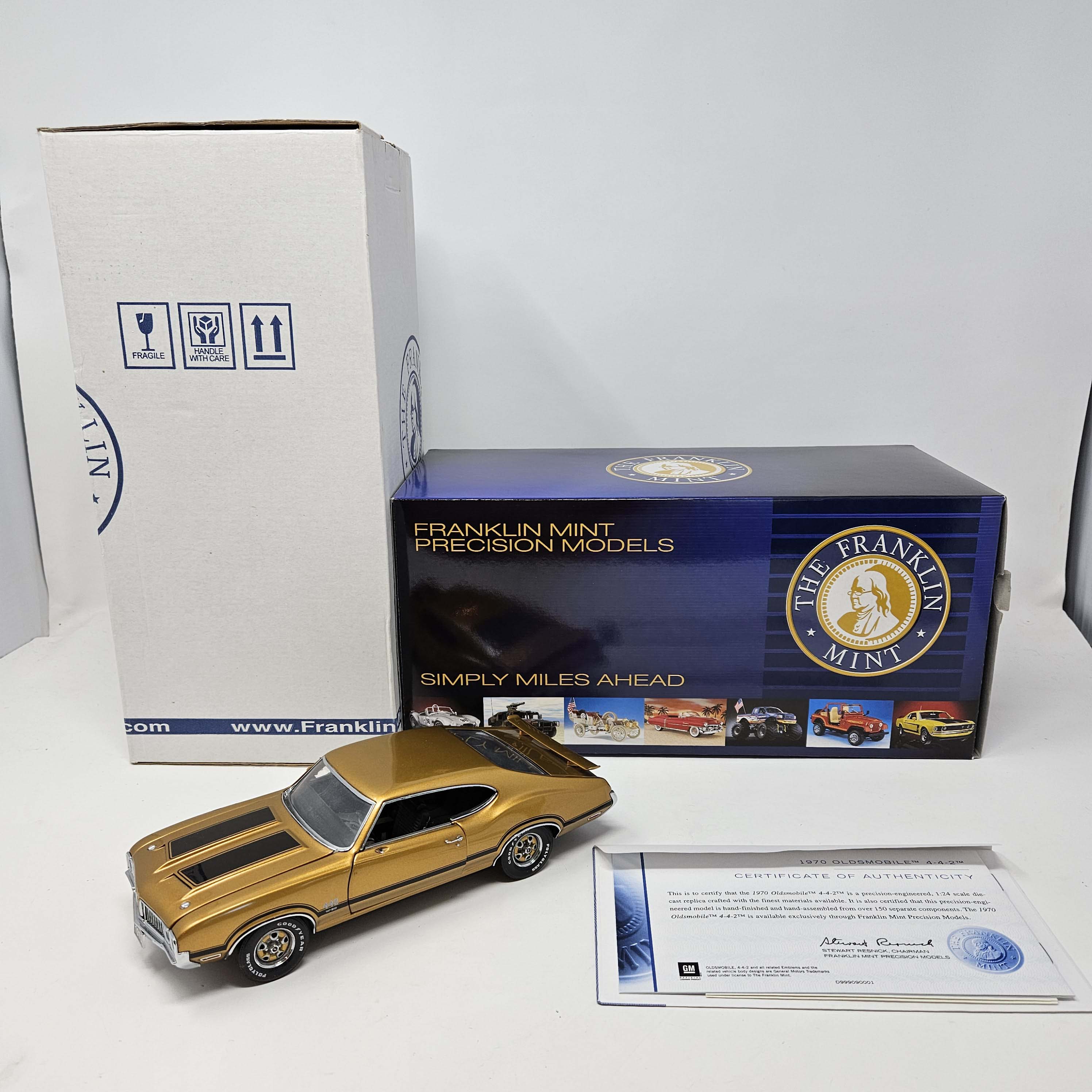 Franklin Mint 1970 Oldsmobile 442 1/24 Scale Die Cast Car 