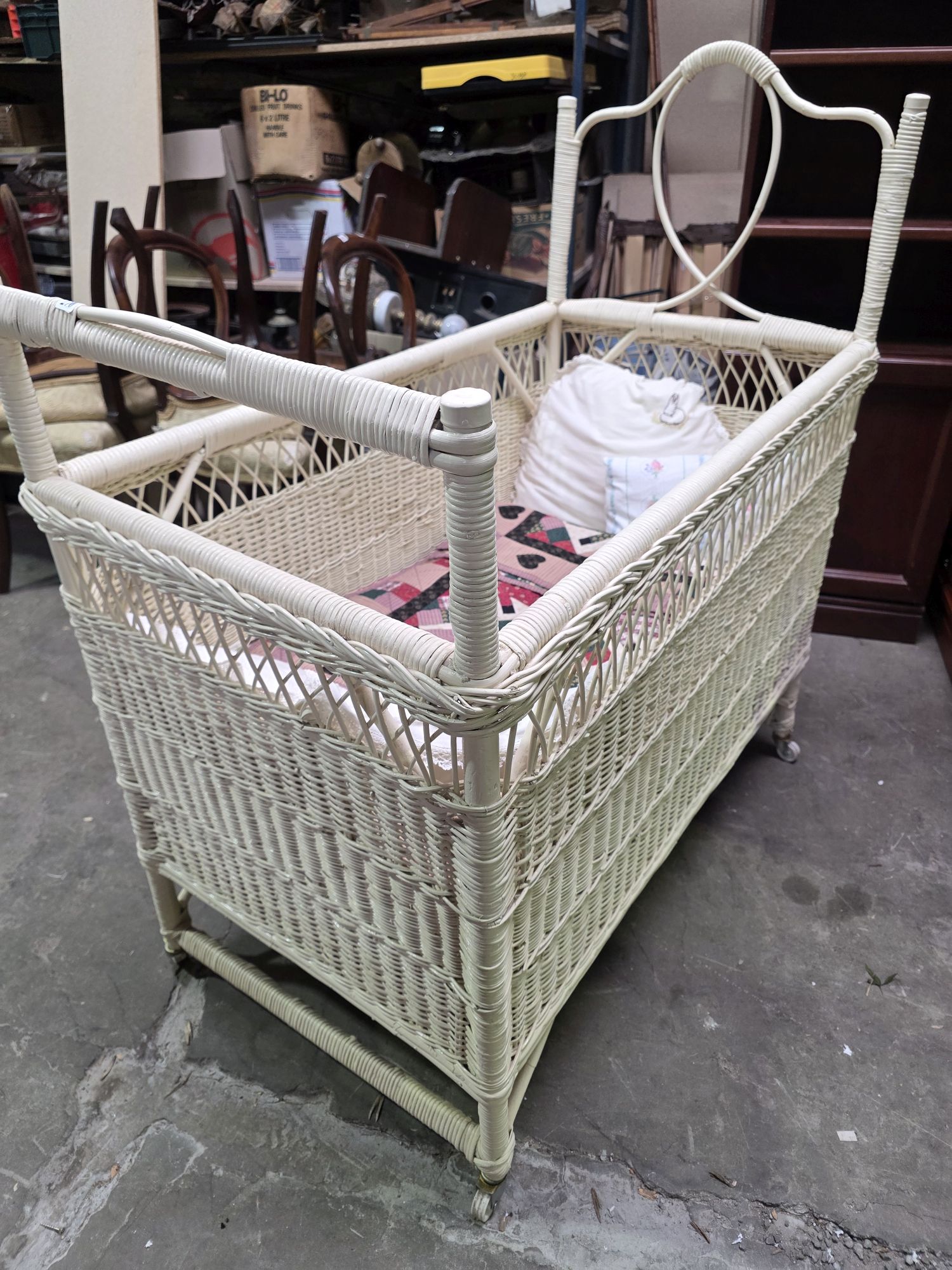 VINTAGE CANE DOLLS COT