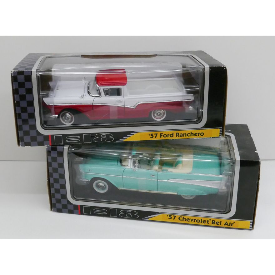 2pc NIB Road Signature 1:18 Scale Die Cast Model Cars- Ford Ranchero & Chevy Bel Air
