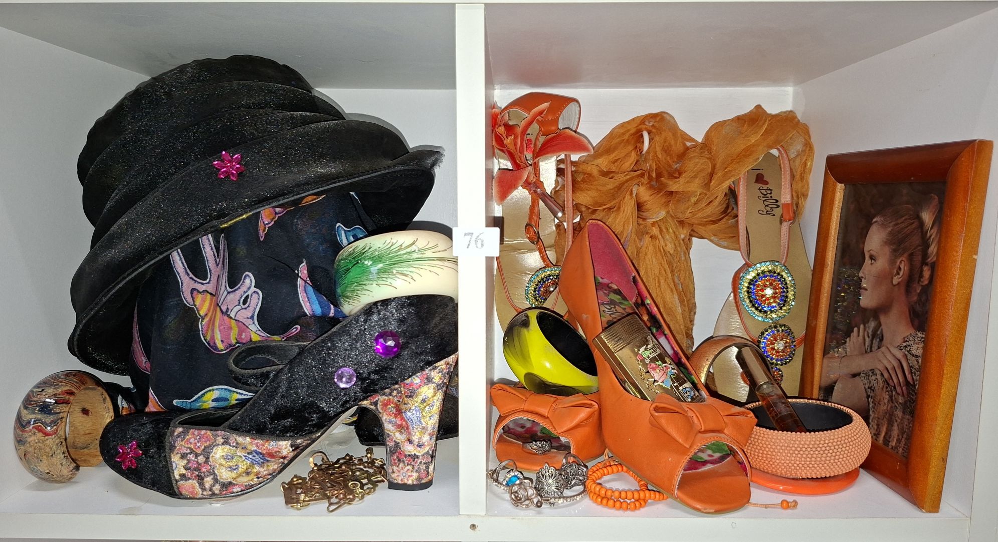 LADIES FASHION ACCESSORIES