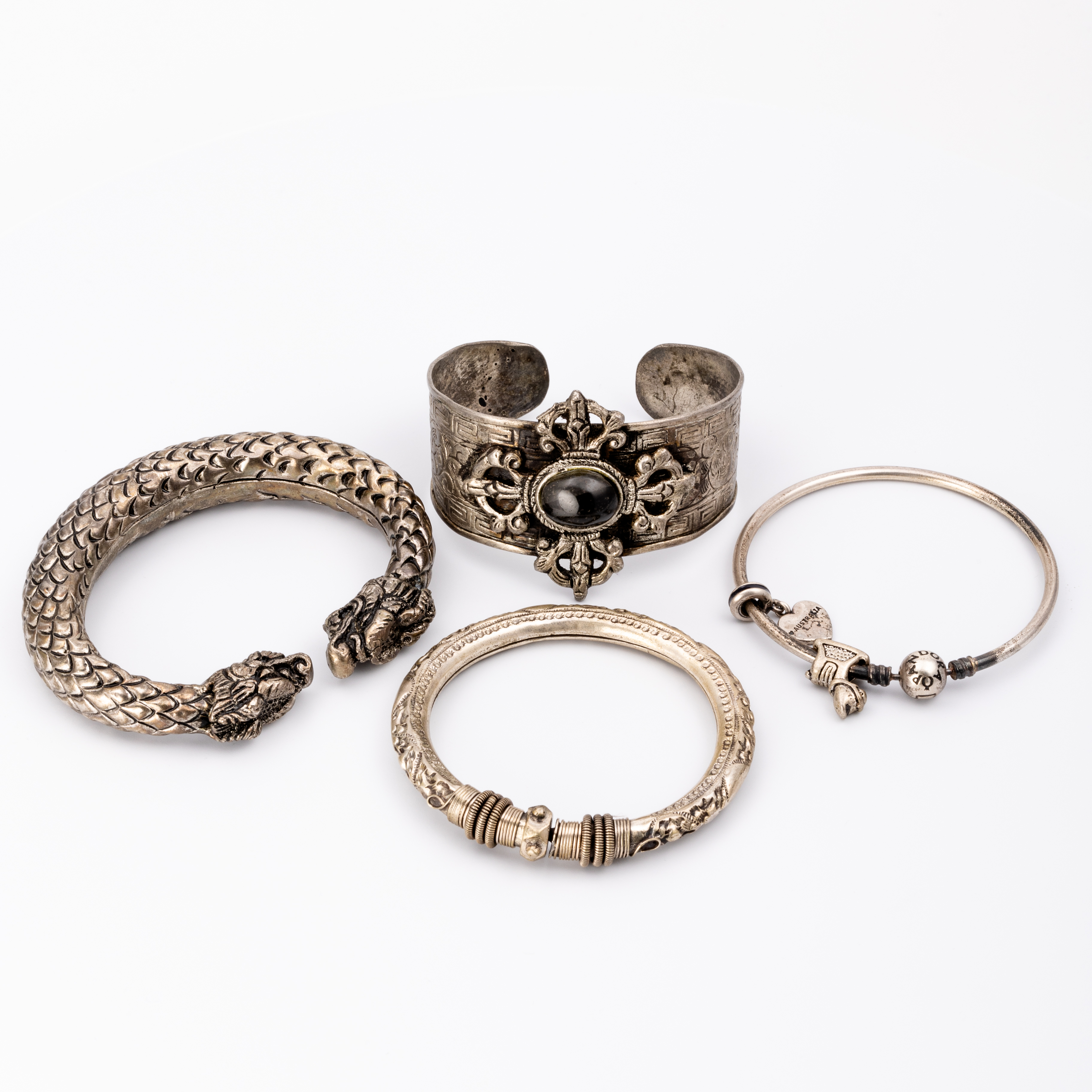 343 · Mixed Silver Bracelets & Fashion Bracelets
