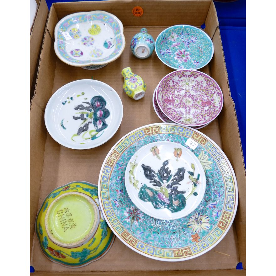 Box Old Chinese Porcelain Small Dishes