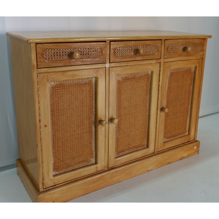 SMALL SIDEBOARD
