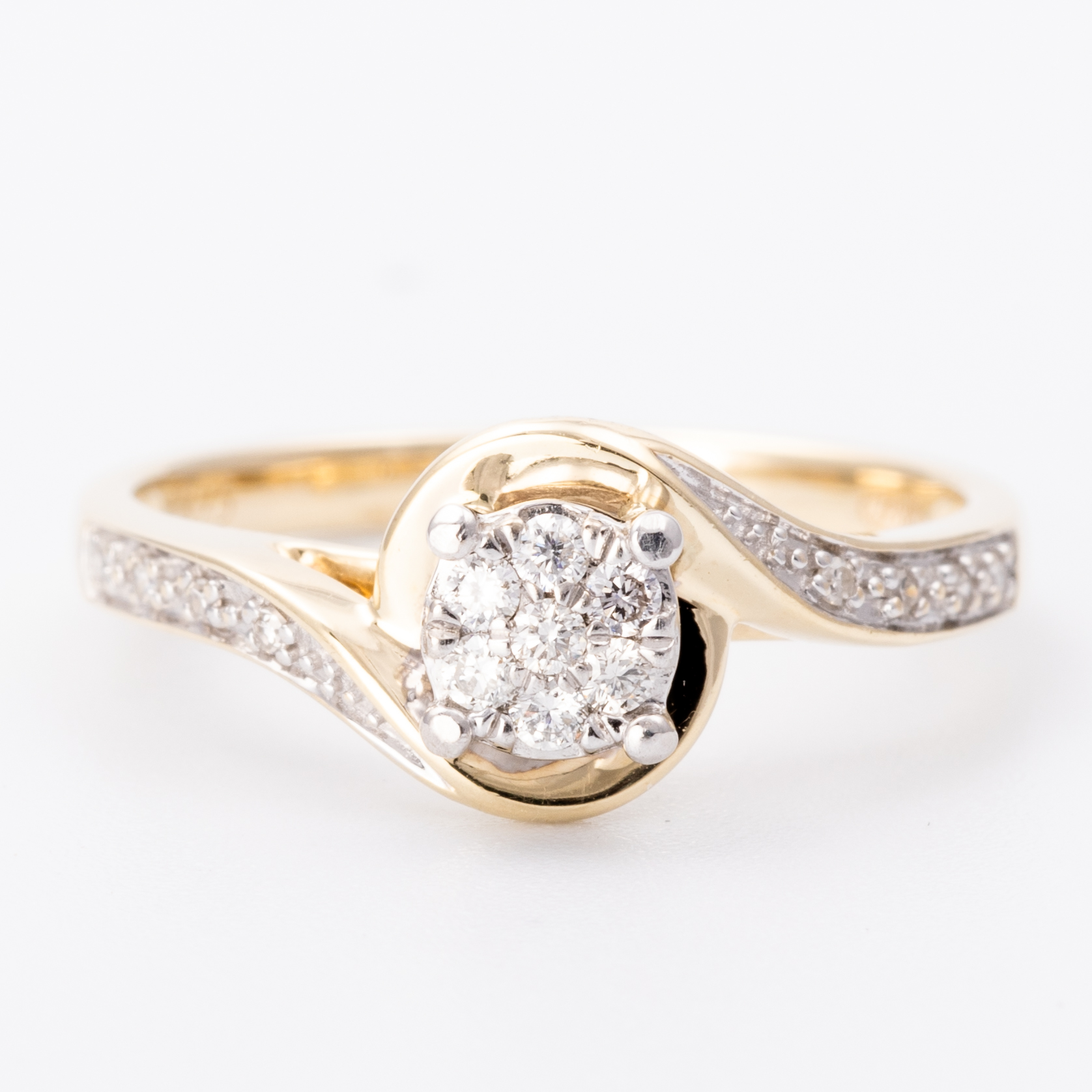 Diamond Crossover Ring 9ct Gold