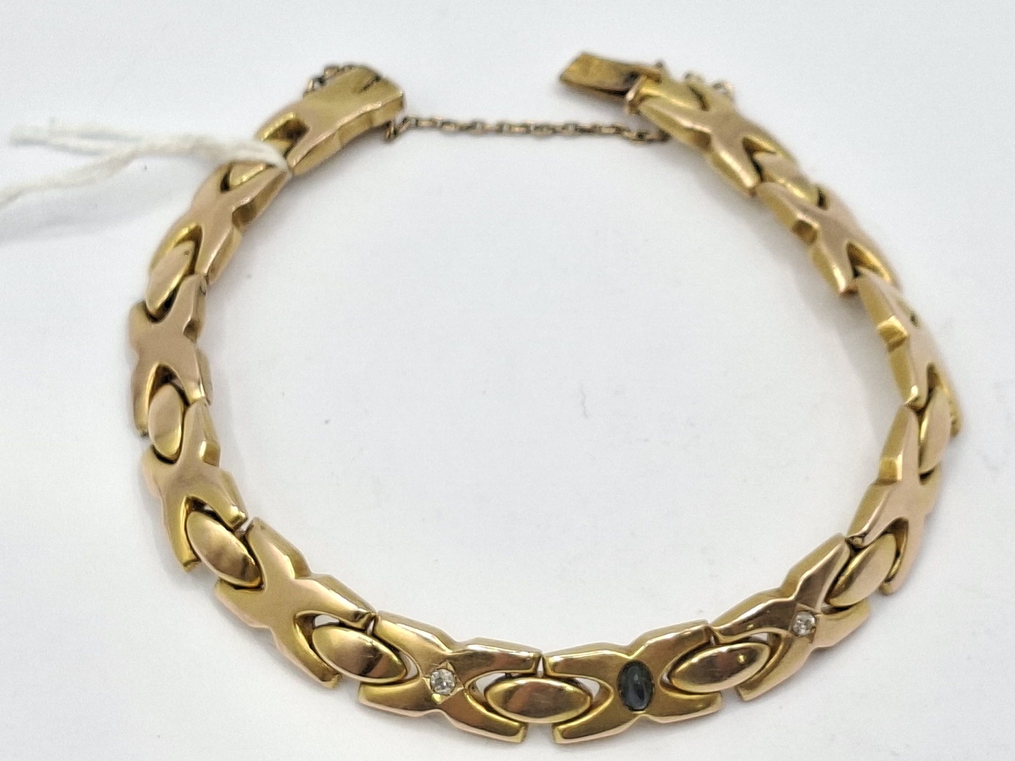 220 · 14CT GOLD BRACELET
