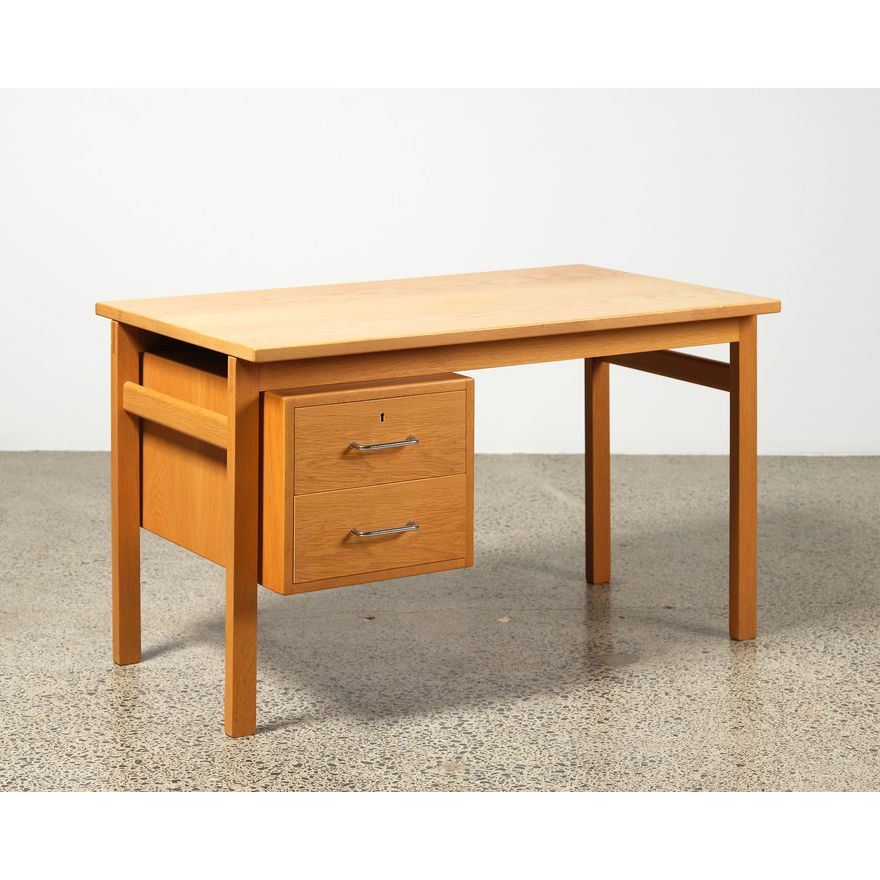 Hans Wegner for Getama - 1950s Danish blonde oak freestanding desk