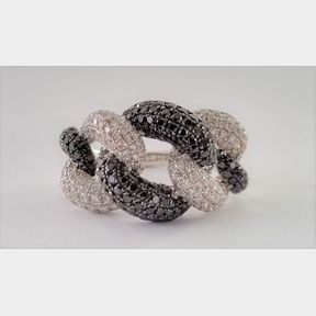 2.51CTS WHITE AND BLACK DIAMONDS IN DESIGNER 18CT WHITE GOLD DRESS RING COLOUR I/J CLARITY VS/SI - 51629/053