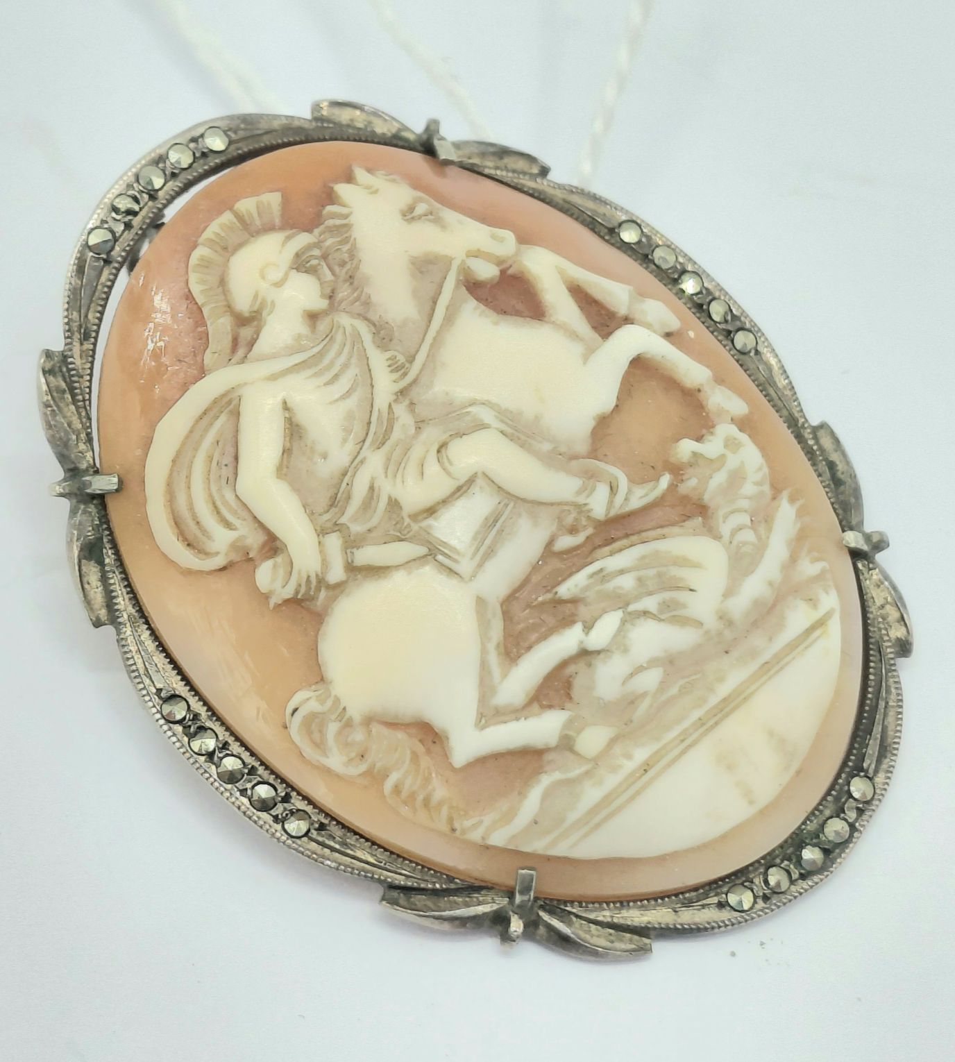 800 Silver Cameo Brooch