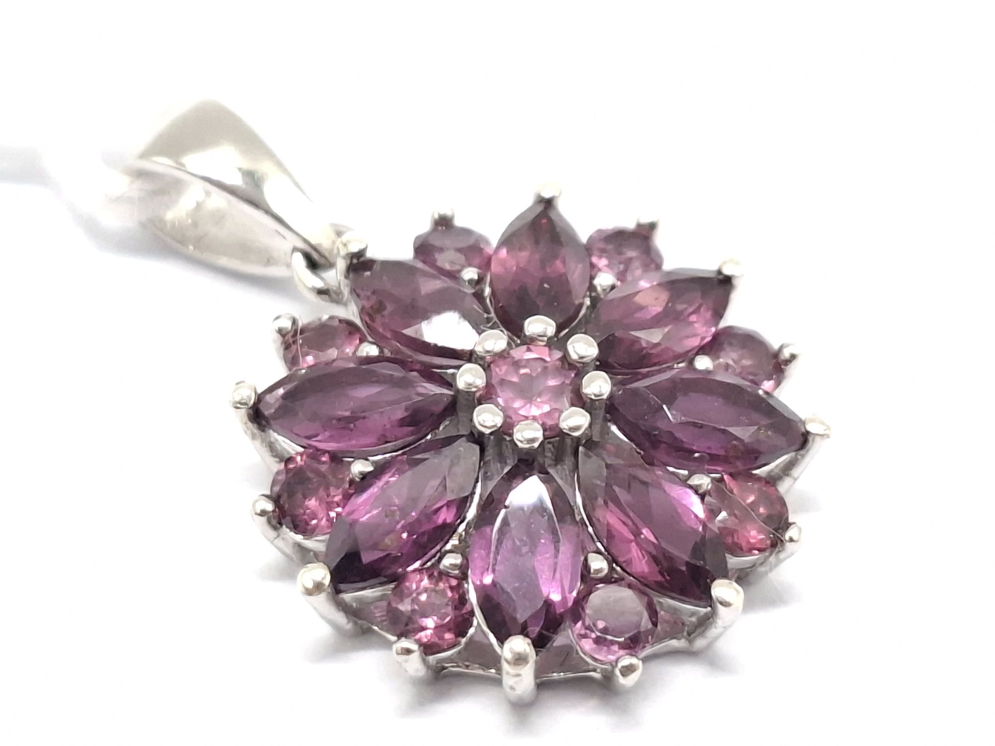 1059 · STERLING SILVER PENDANT