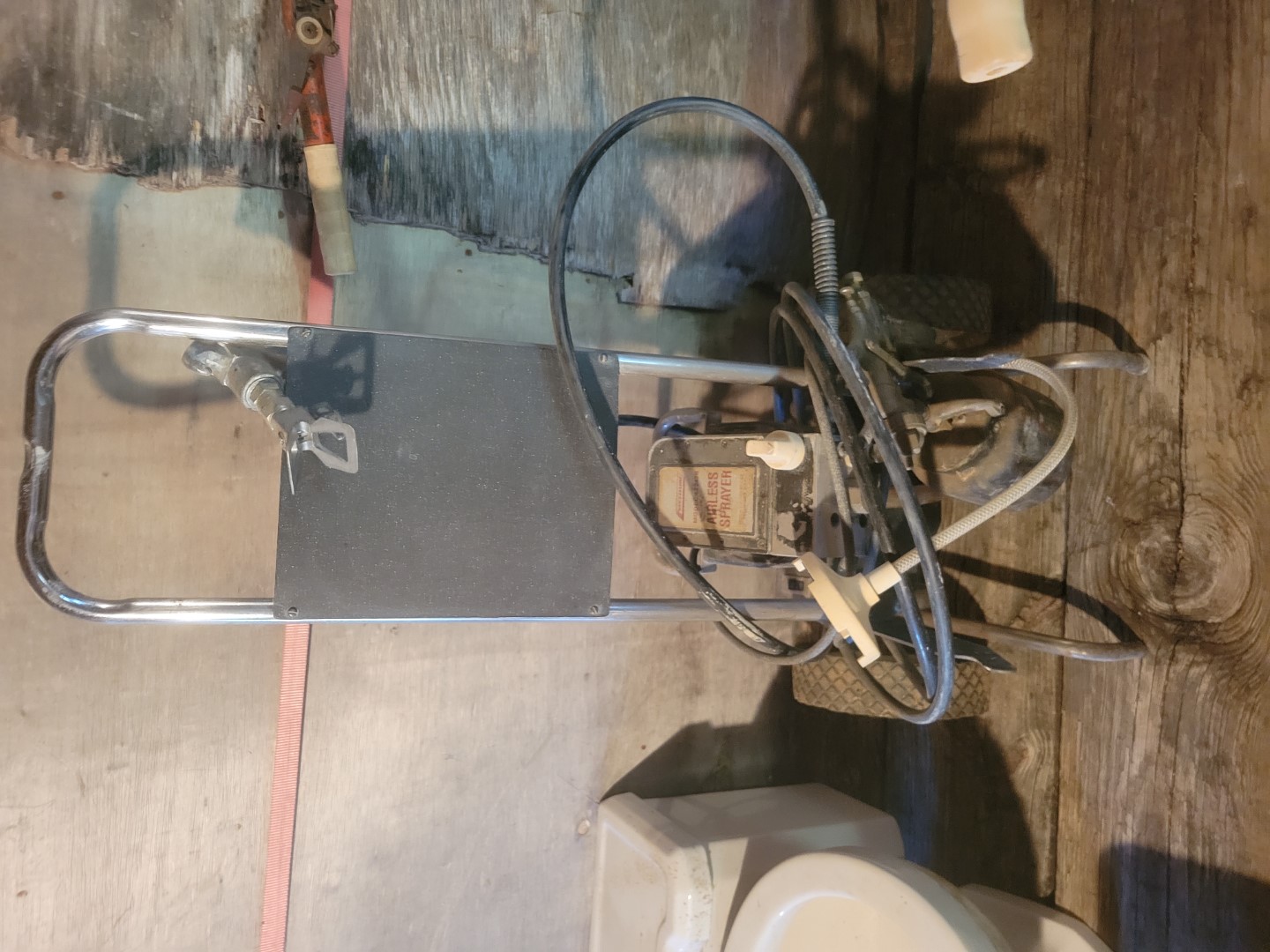 Speedaire Mod 4Z242B Airless paint sprayer Midwest Auctions, LLC