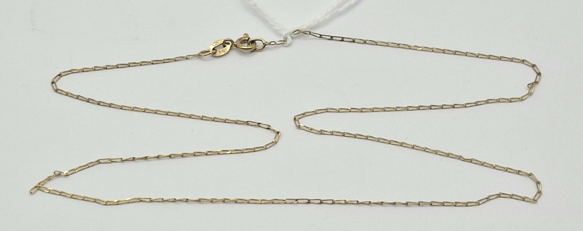 226 · 18CT GOLD CHAIN