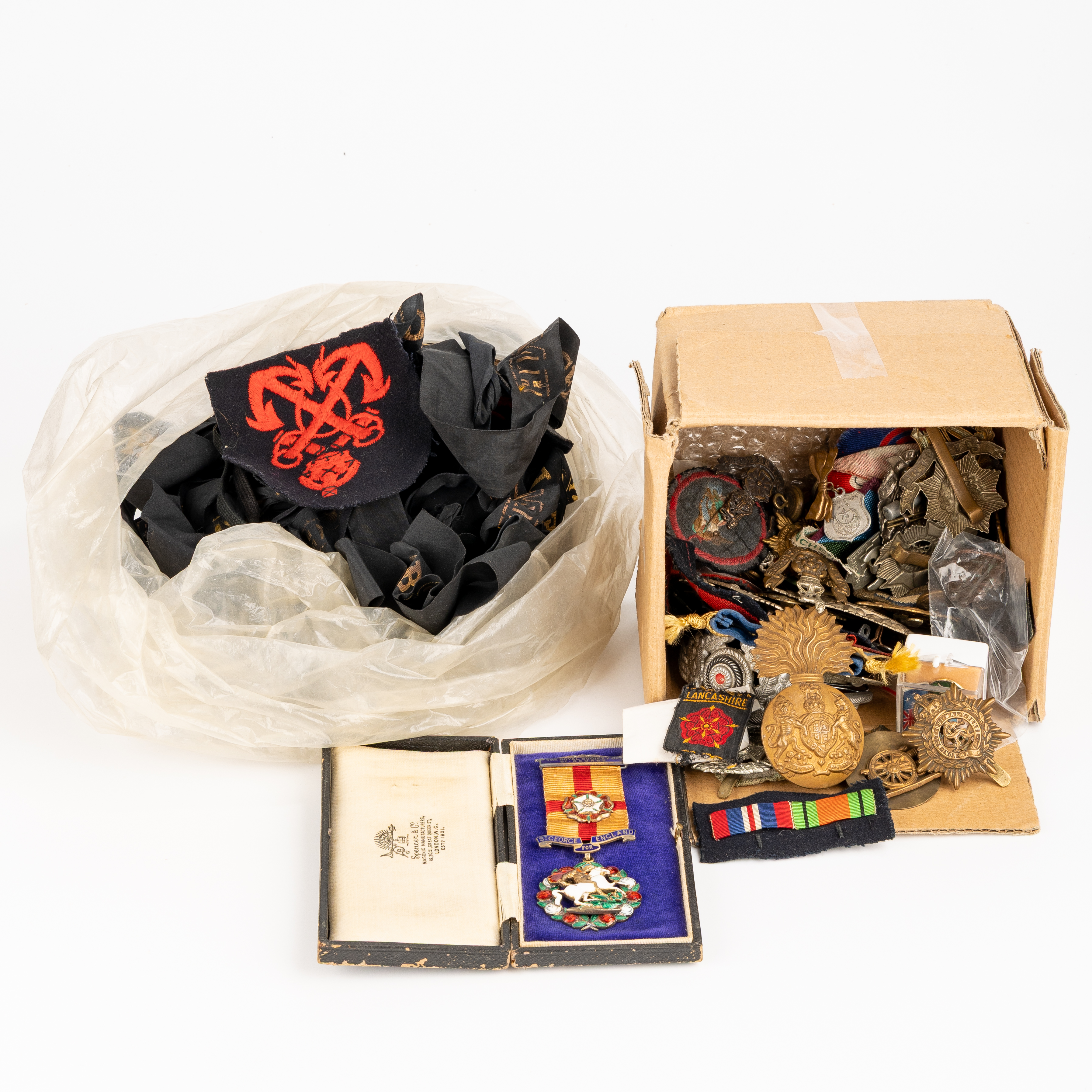 128 · Uniform Badges