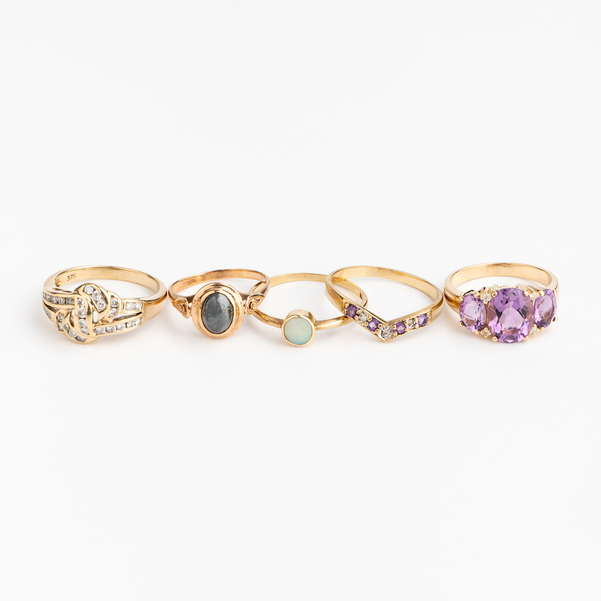 19 · 9ct Gold Diamond & Gemstone Rings