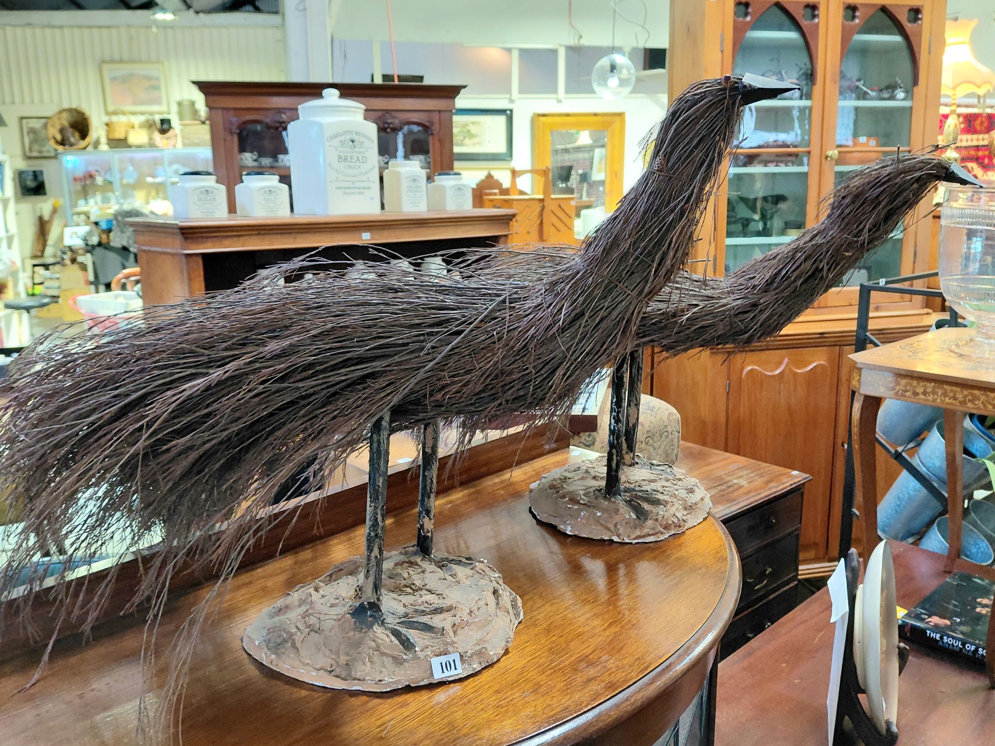 101 · TWO EMU BRUSH MODELS