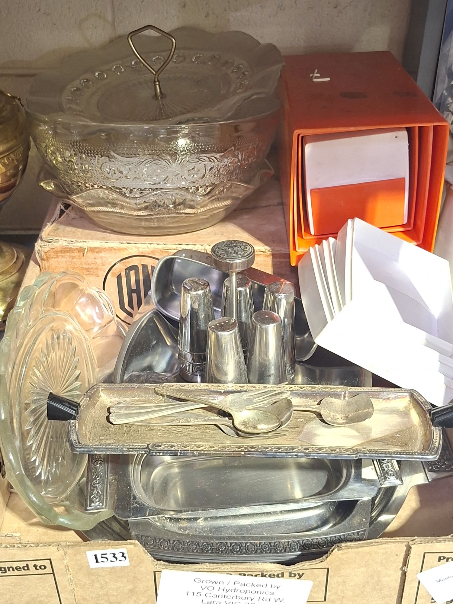 Kitchen And Table Ware