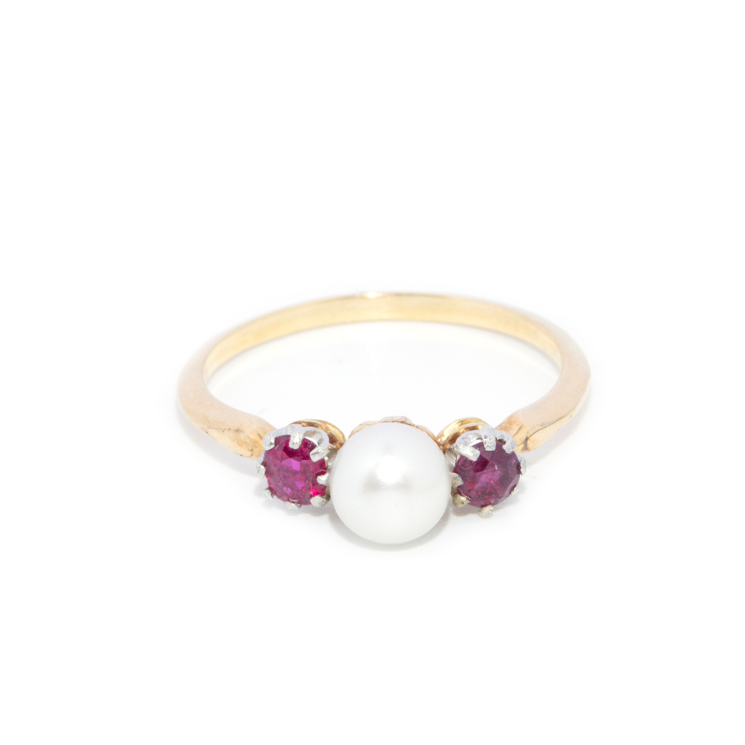 282 · Vintage Pearl & Ruby 18ct Gold Ring