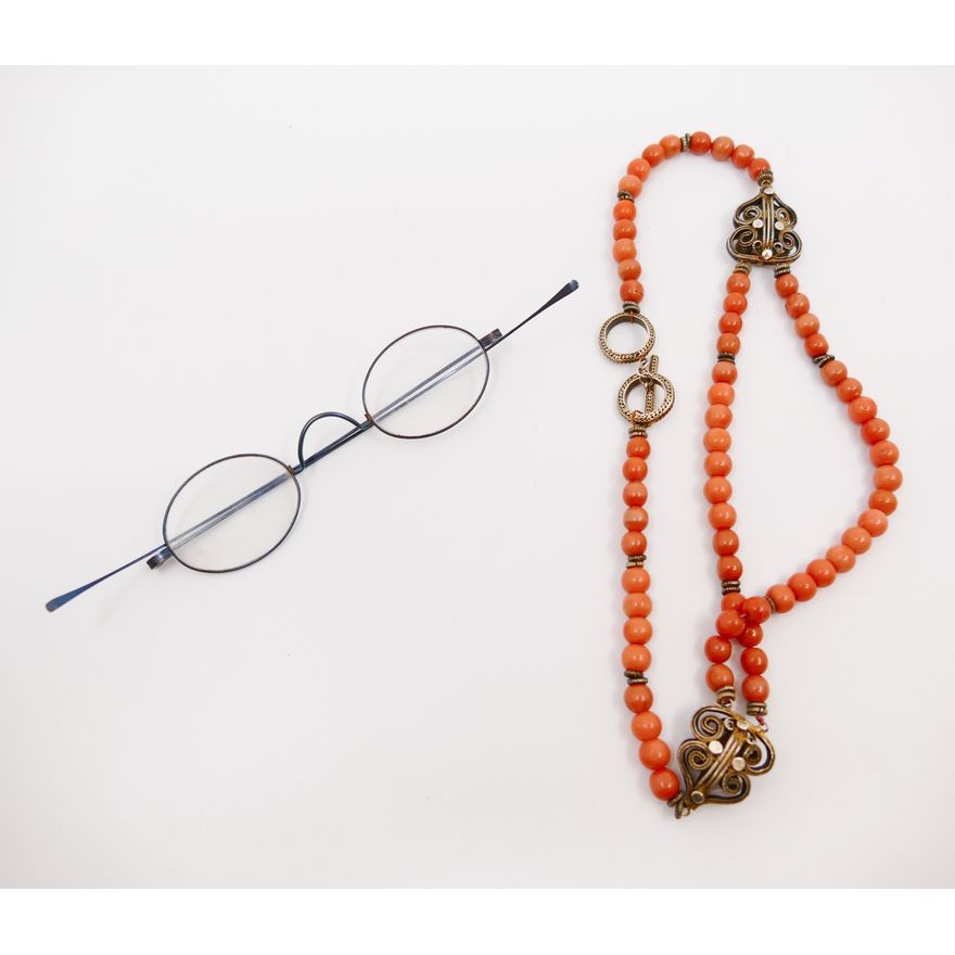 2pc Old Pink Coral & Pierced Silver Necklace (16'') and Glasses