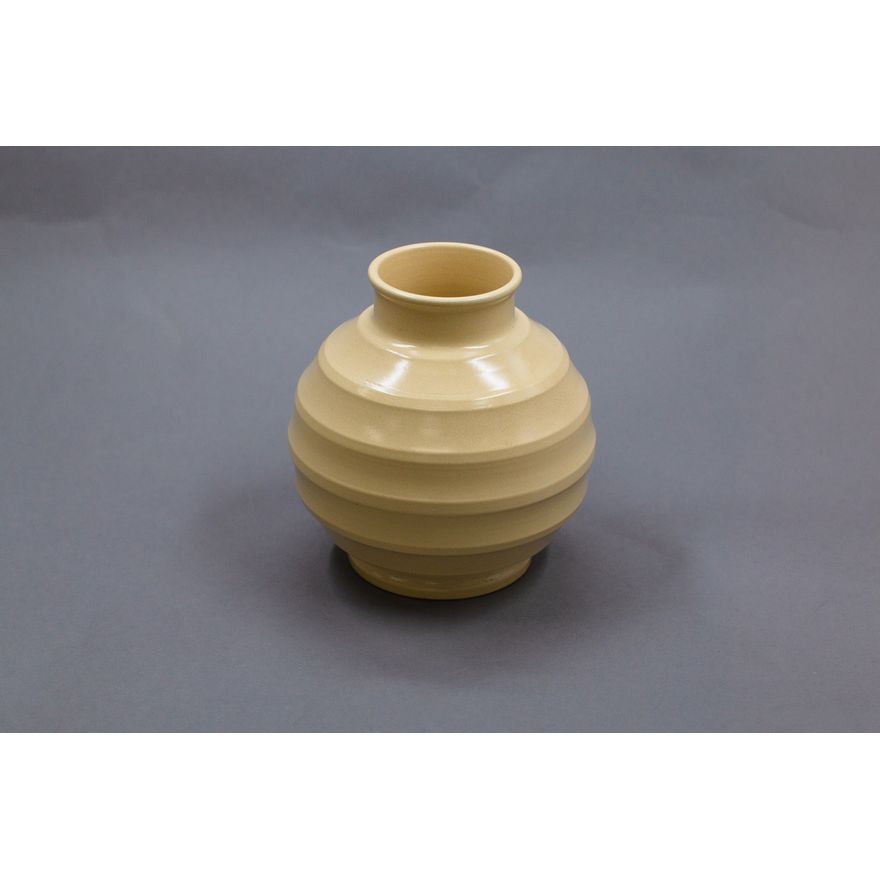 Keith Murray for Wedgwood - Small matt straw 'Chinese Lantern' vase