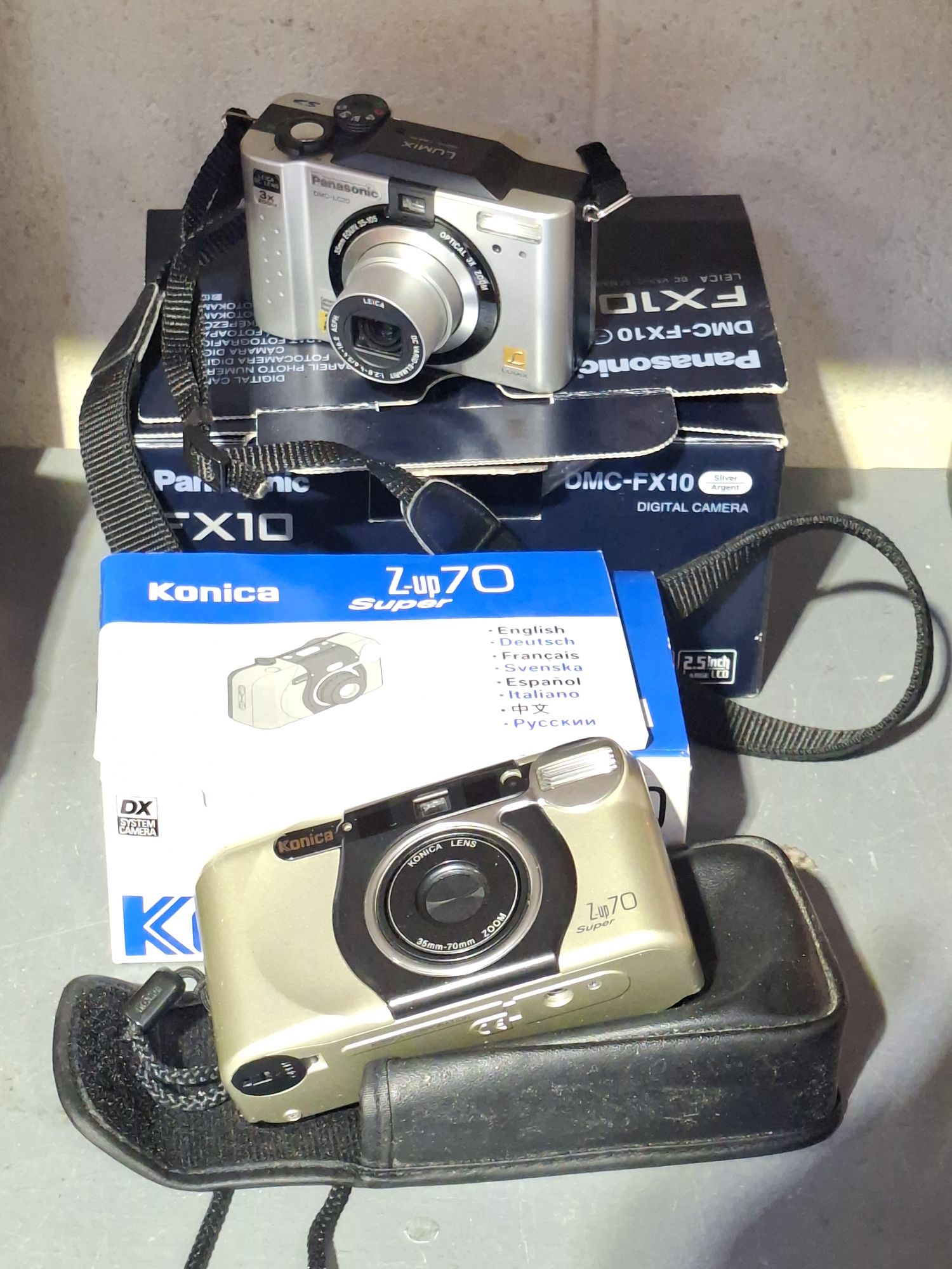 DIGITAL CAMERA'S