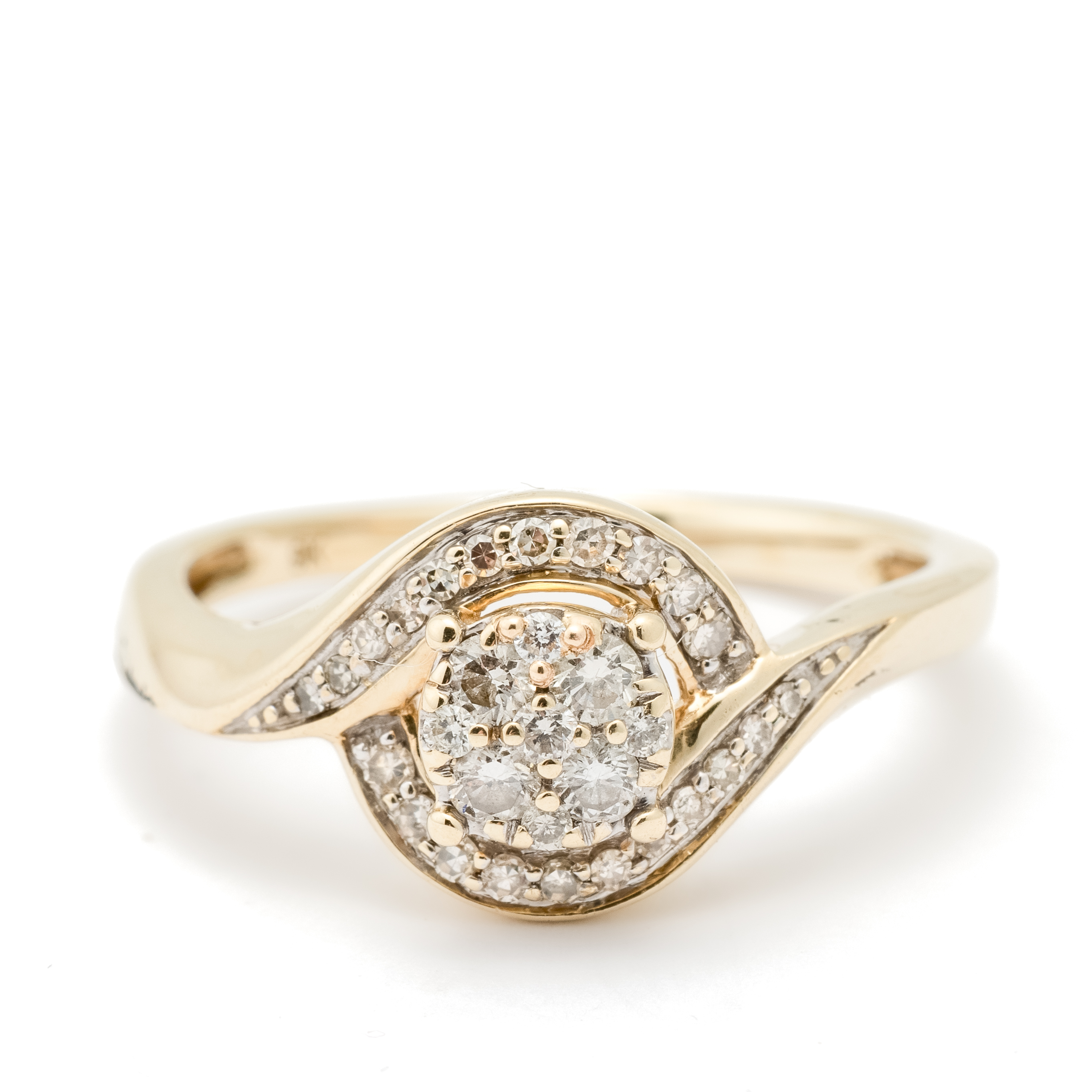 292 · 0.20 Carat Diamond Cluster 9ct Gold Ring