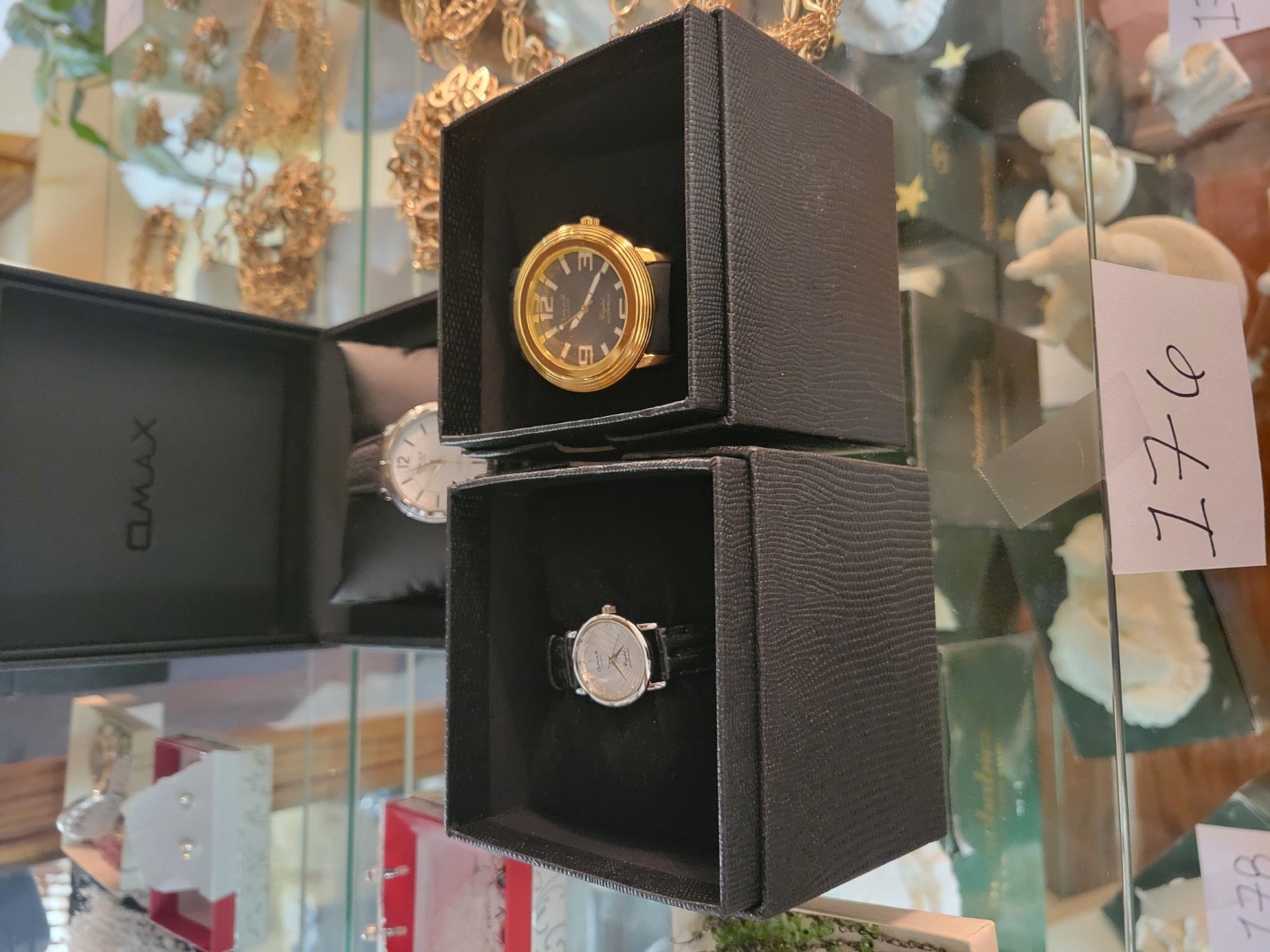 3 CLMax Watches Midwest Auctions, LLC