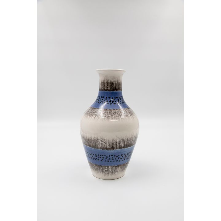 Crown Lynn Potteries - Rare hand-potted baluster vase
