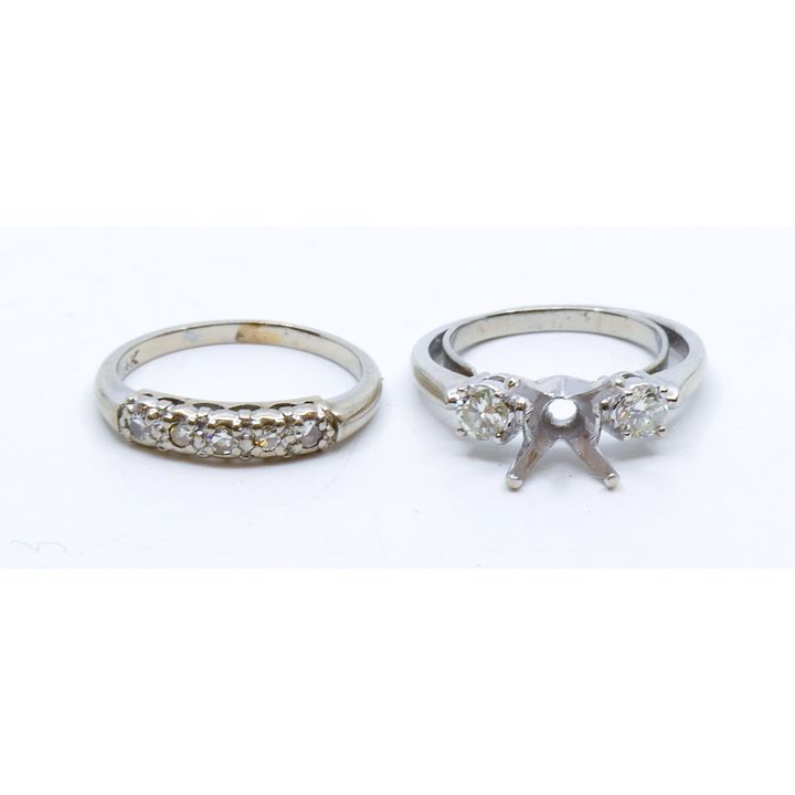 Ladies 14k Diamond White Gold Wedding Set Size 5