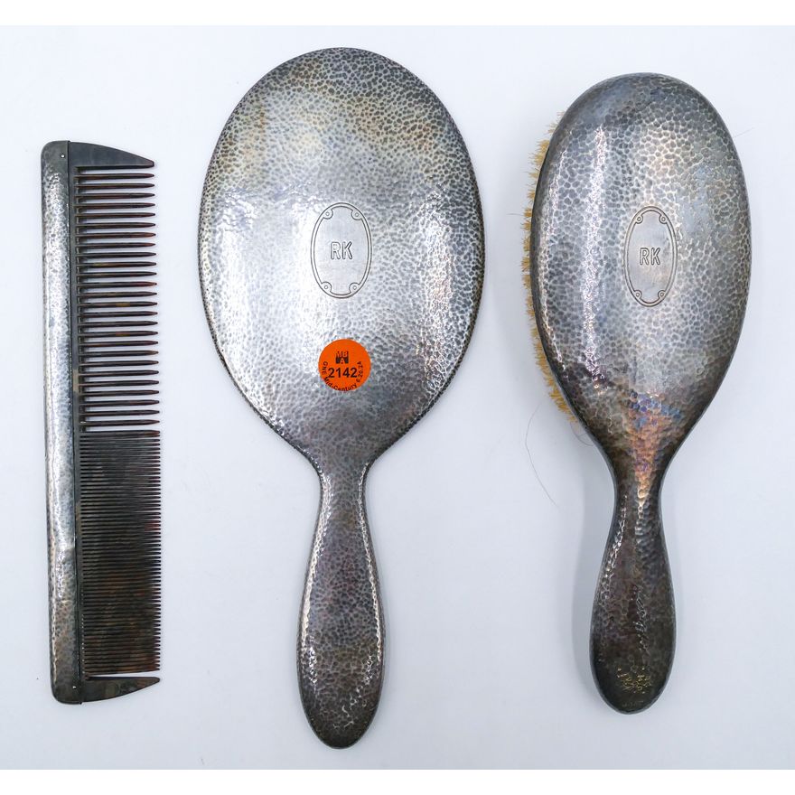 3pc Tiffany & Co. Hammered Sterling Dresser Set with Felts