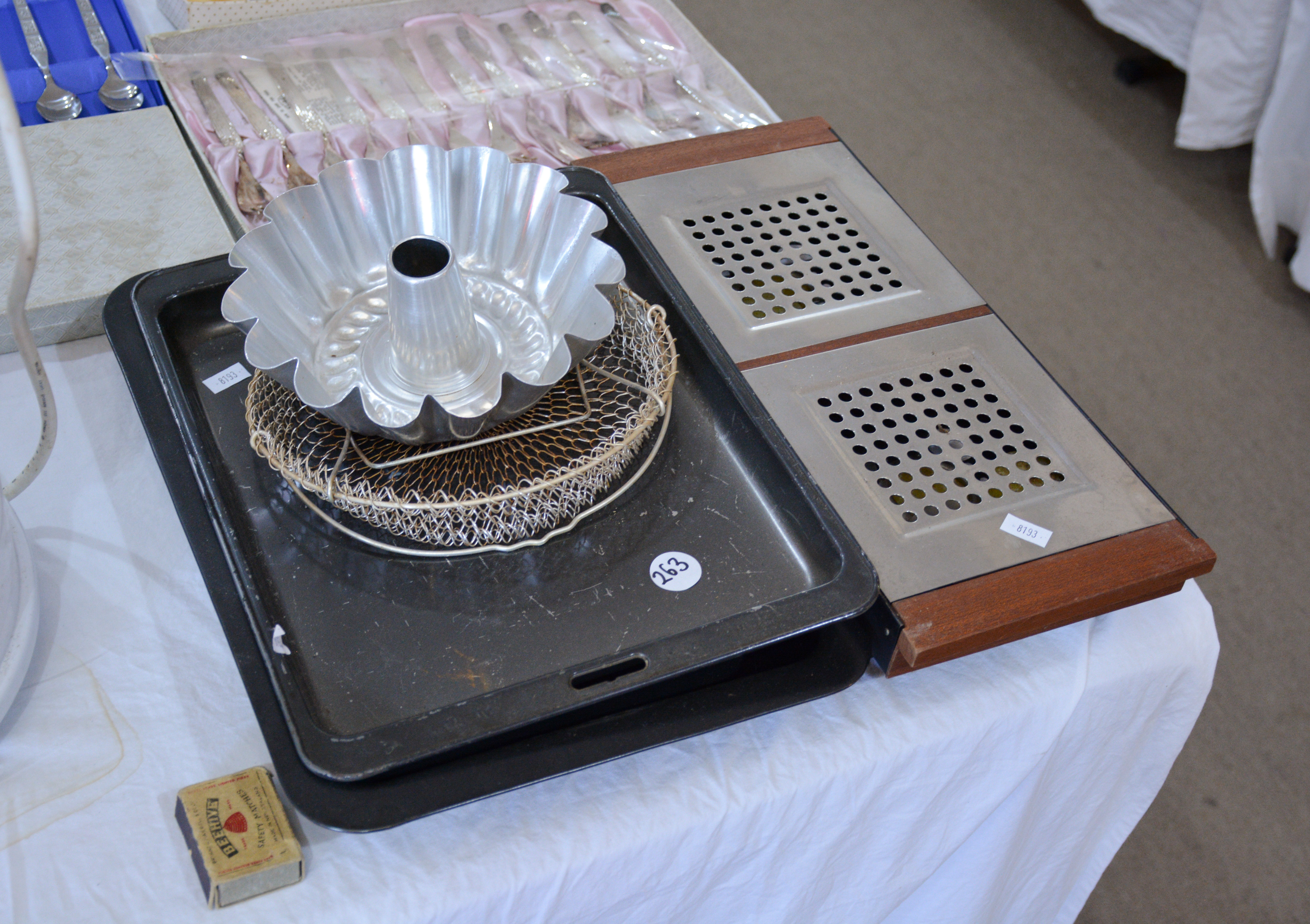 Collection of Kitchenware — NZ auction result
