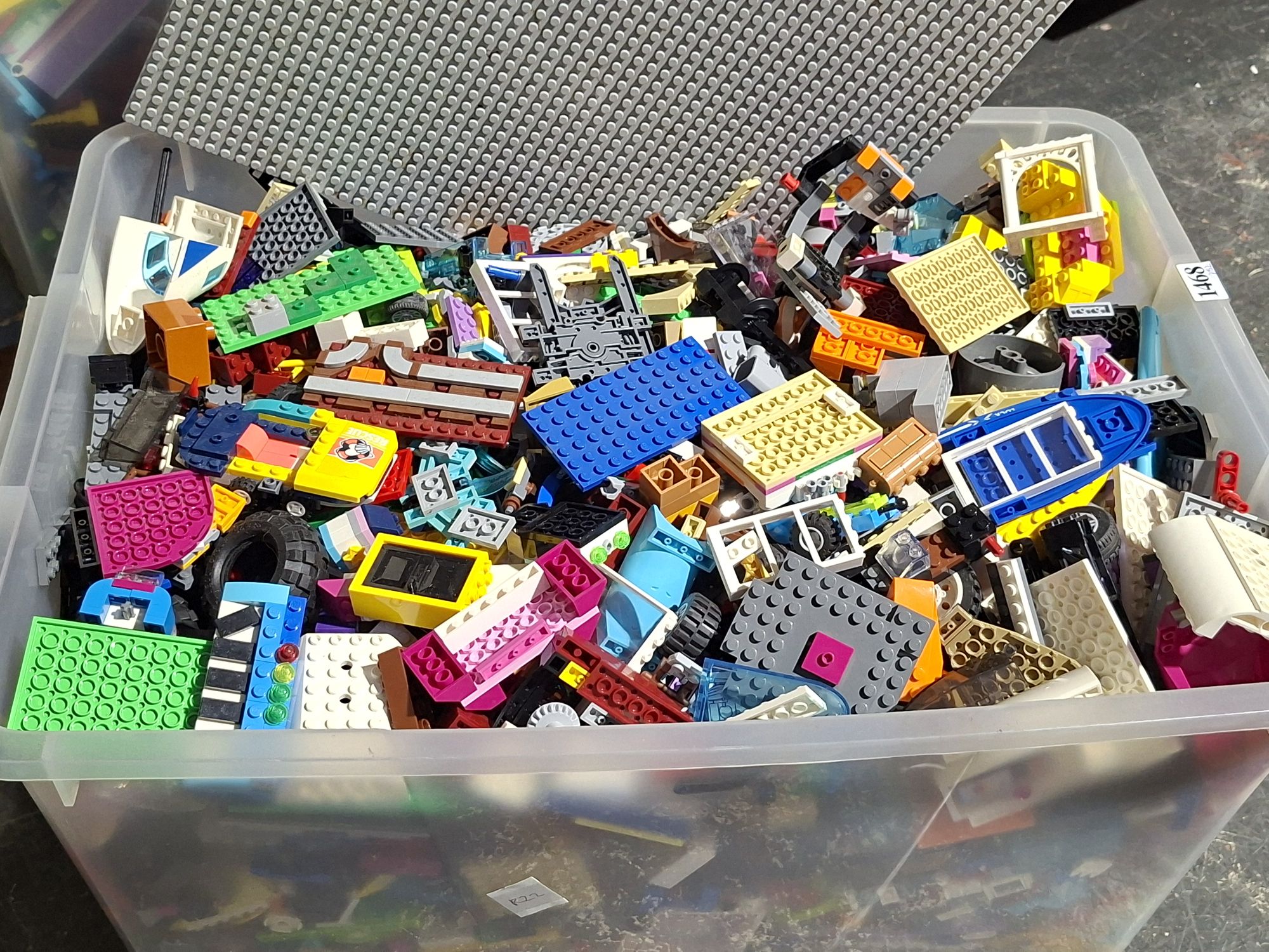 Large Quantity Of Lego