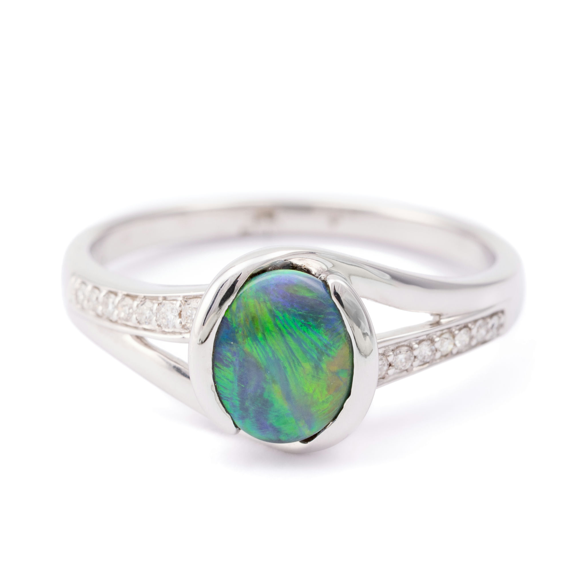 Opal & Diamond Ring 18ct Gold ,