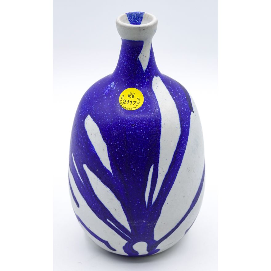 Robert Speelmon Blue & White Pottery Vase 8.5''