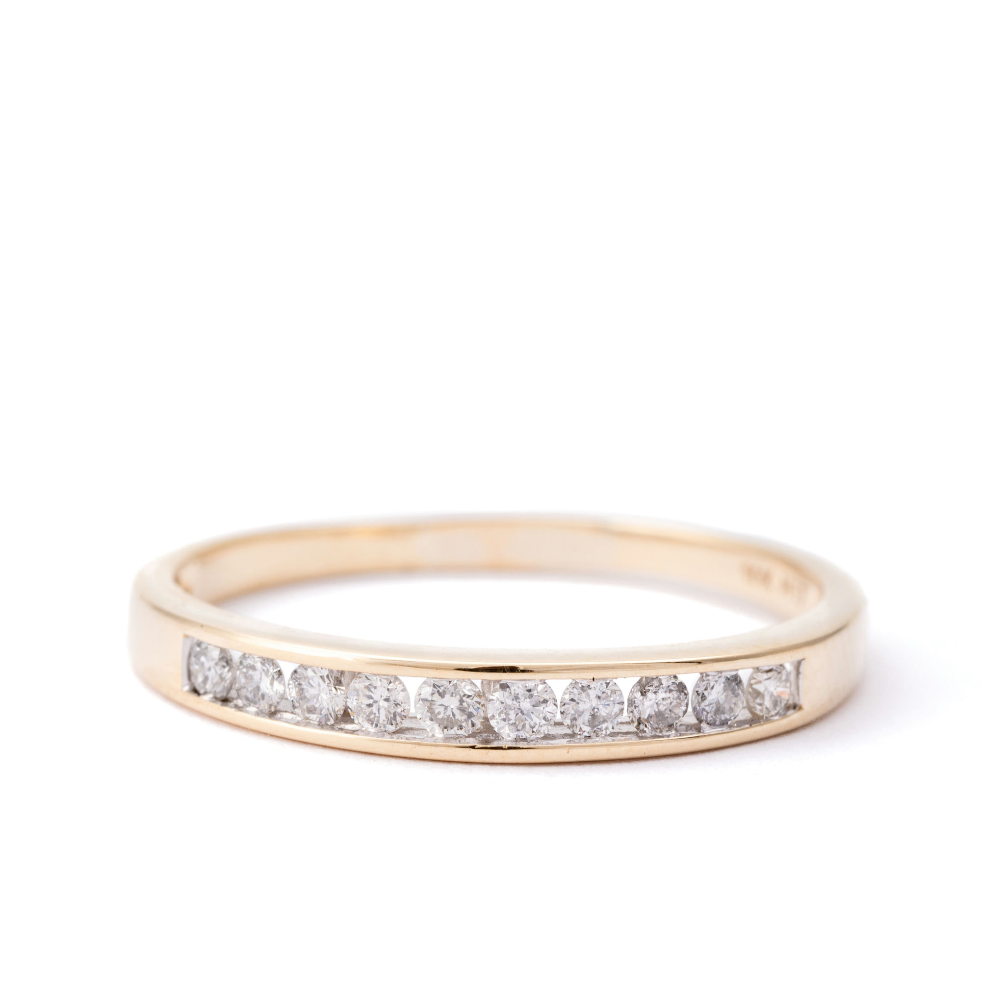 Diamond Ring 10ct Gold,