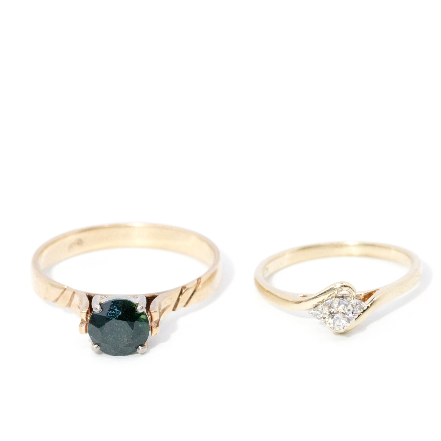 120 · Sapphire & Diamond Ring 9ct Gold Lot