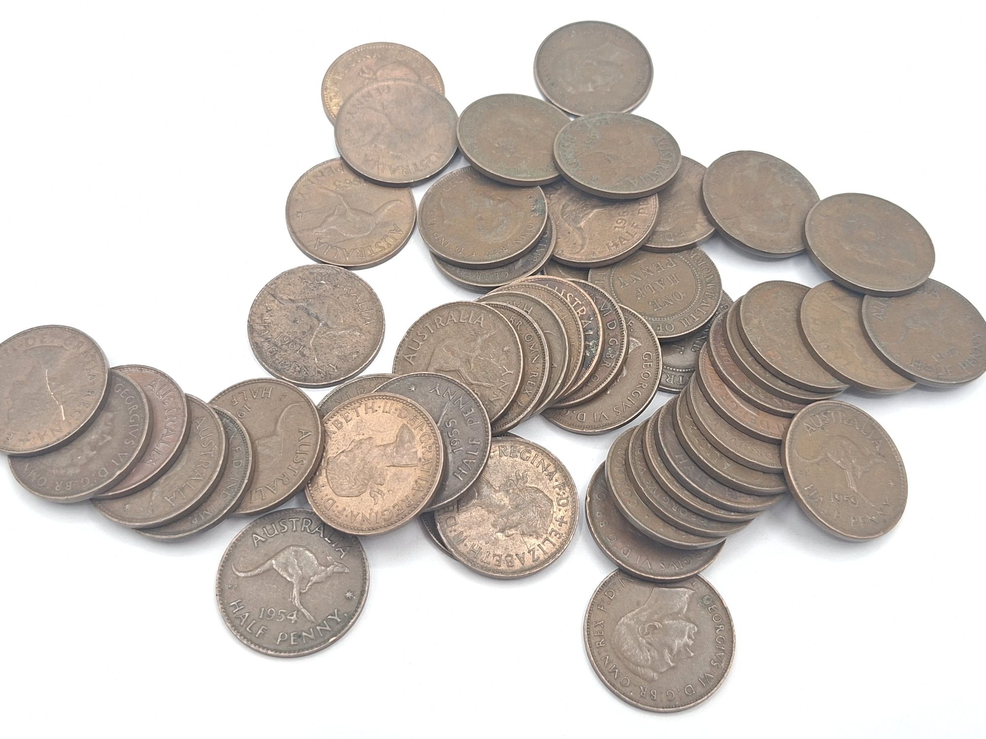 OLD AUSTRALIAN HALF PENNY COINS