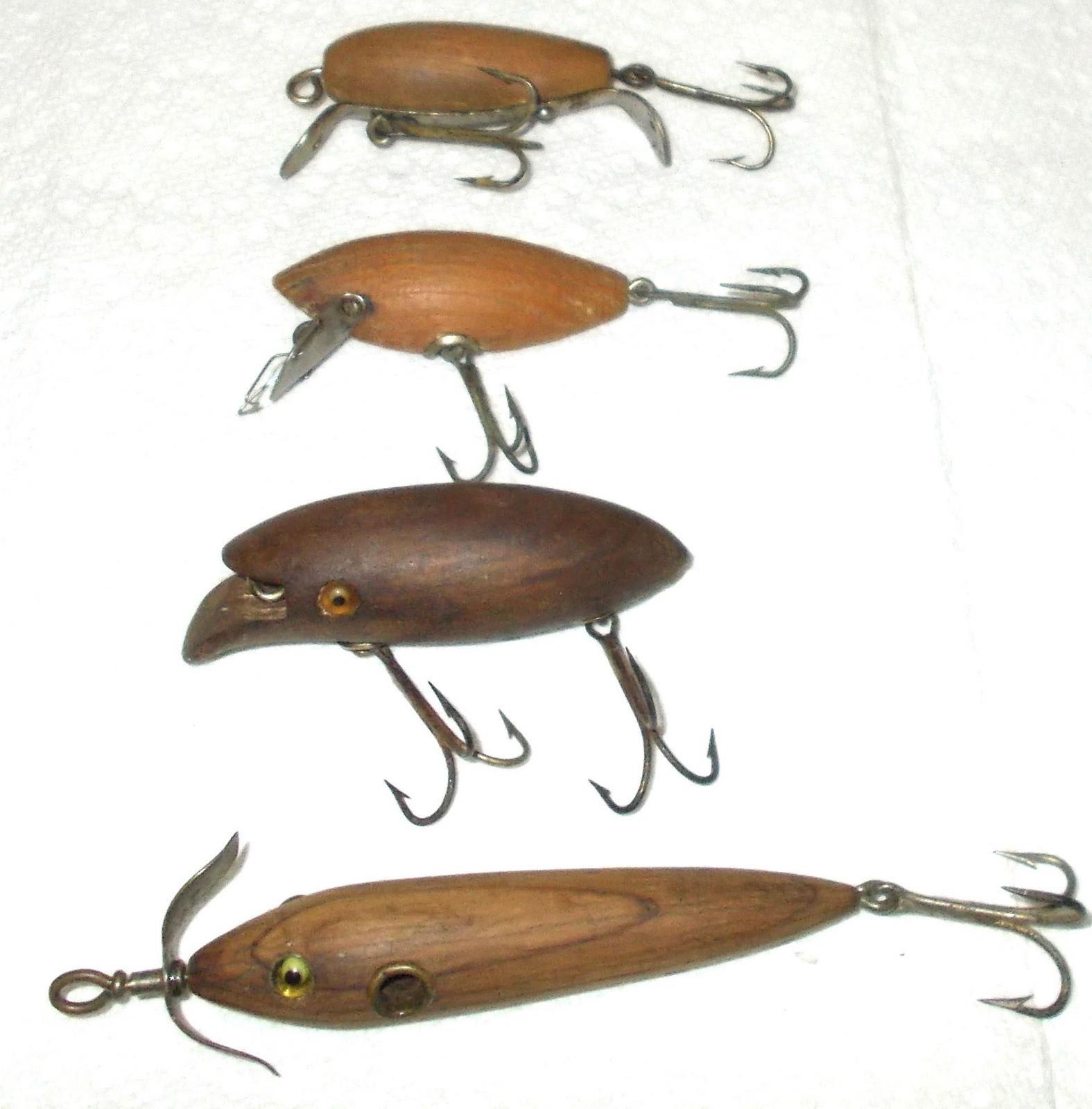 LOT OF 4 WOOD LURES WITH PAINT STRIPPED
