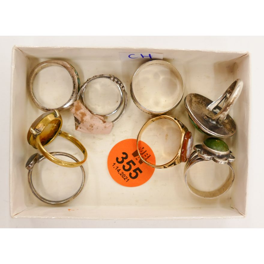 Box Sterling & Gold Rings