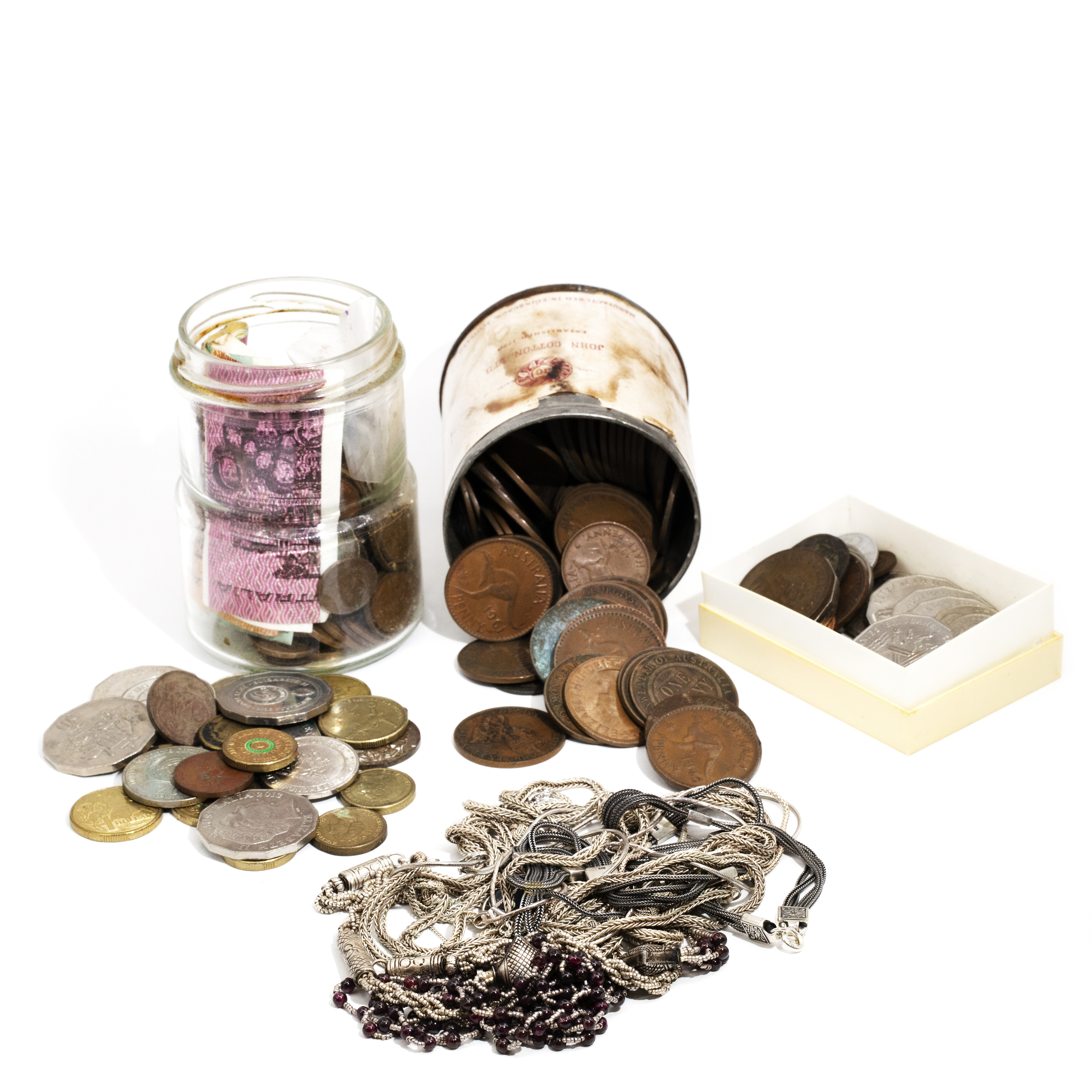 419 · Nine Silver Chains and Unsorted Mix of Coins & Notes