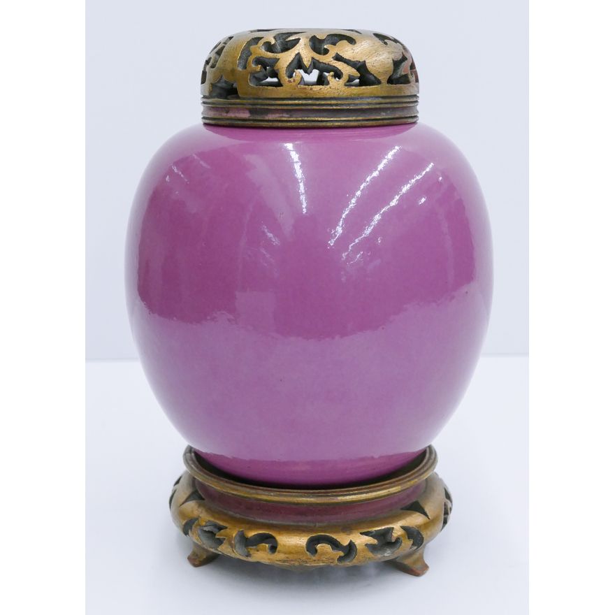 Chinese Yongzheng Pink Monochrome Jar