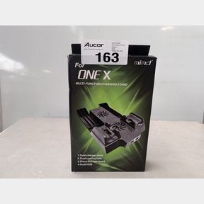 PRO GAMER STAND WITH COOLING FAN AND CHARGING DOCK FOR XBOX SERIES X - PLAY LIKE A PRO