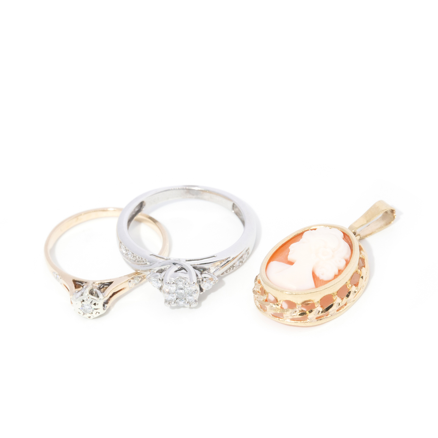 2 Gold Rings and a Gold Cameo Pendant