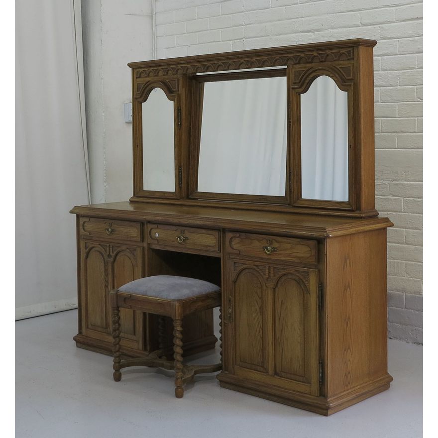 ARTECASA OAK DRESSING TABLE AND STOOL