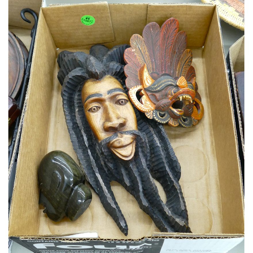 Box 3pc Ethnic Carvings