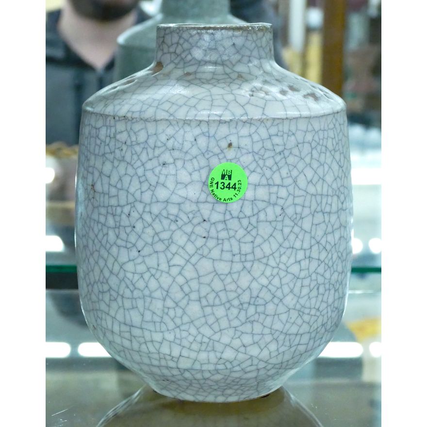 Wayne Ngan White Crackle Glaze Pottery Vase 8''