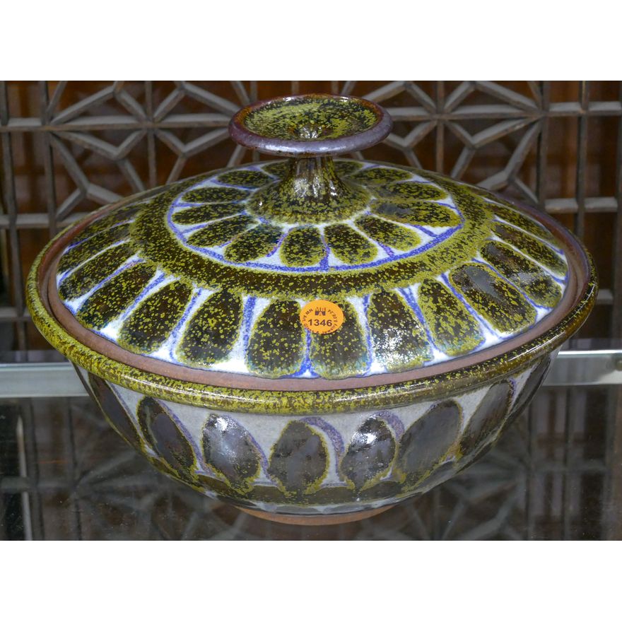 Regnor Reinholdtsen Studio Pottery Covered Casserole 11''