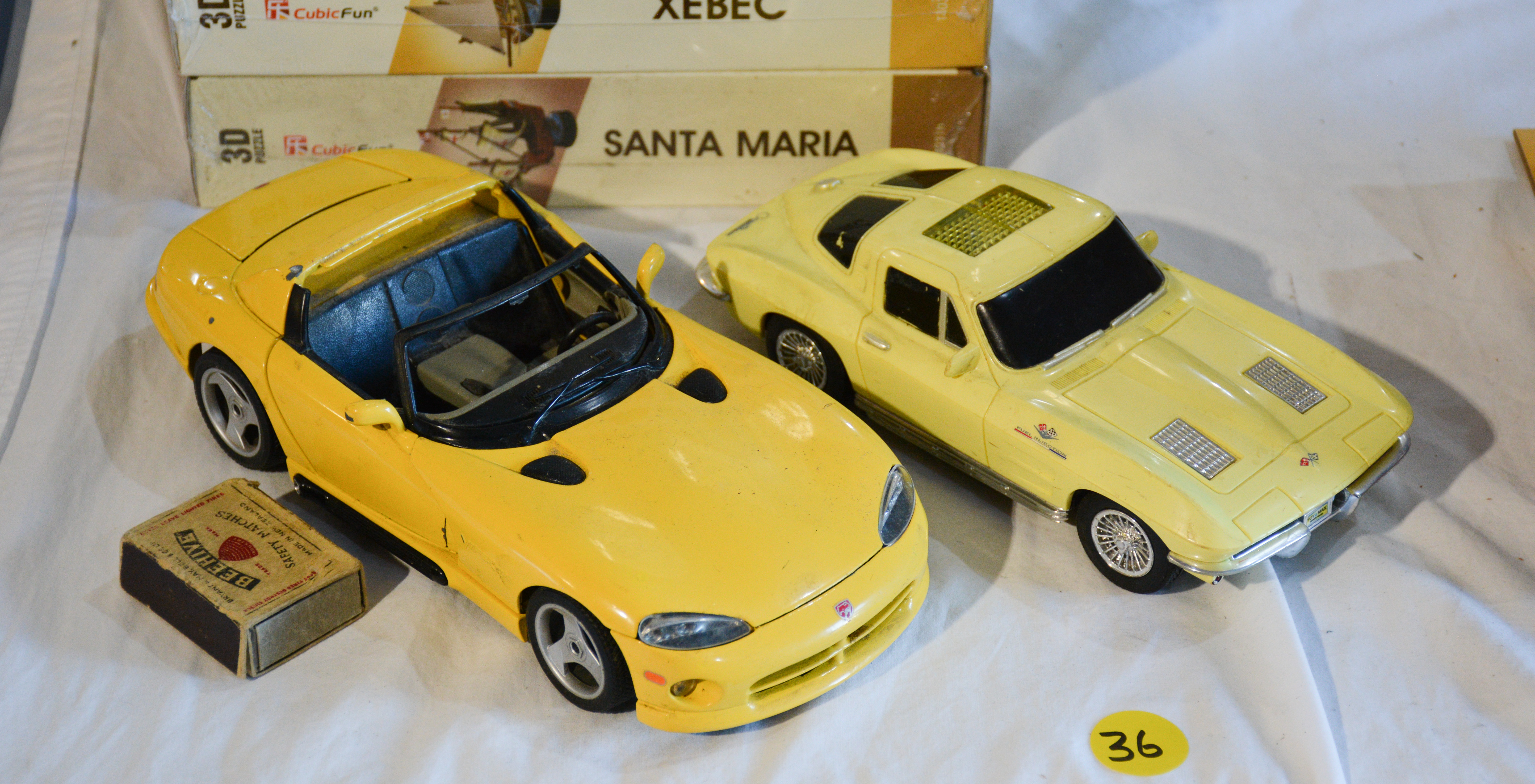 1963 Corvette and Viper RT-10 Model Cars — NZ auction result